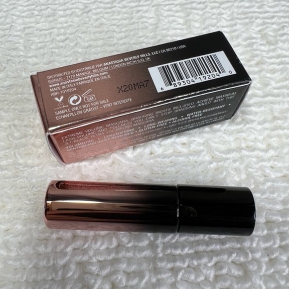 🔥Pick 5 for $25🔥 Anastasia Beverly Hills Lash Brag Volumizing - Picture 2 of 5